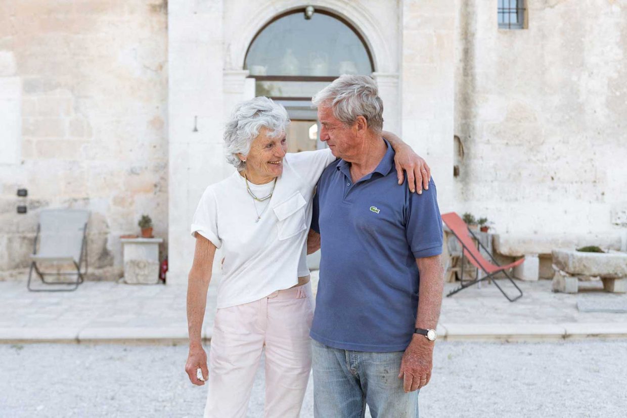 Adriana e Mimmo vi accompagneranno nella scoperta della Dimora storica Cagnazzi ad Altamura.